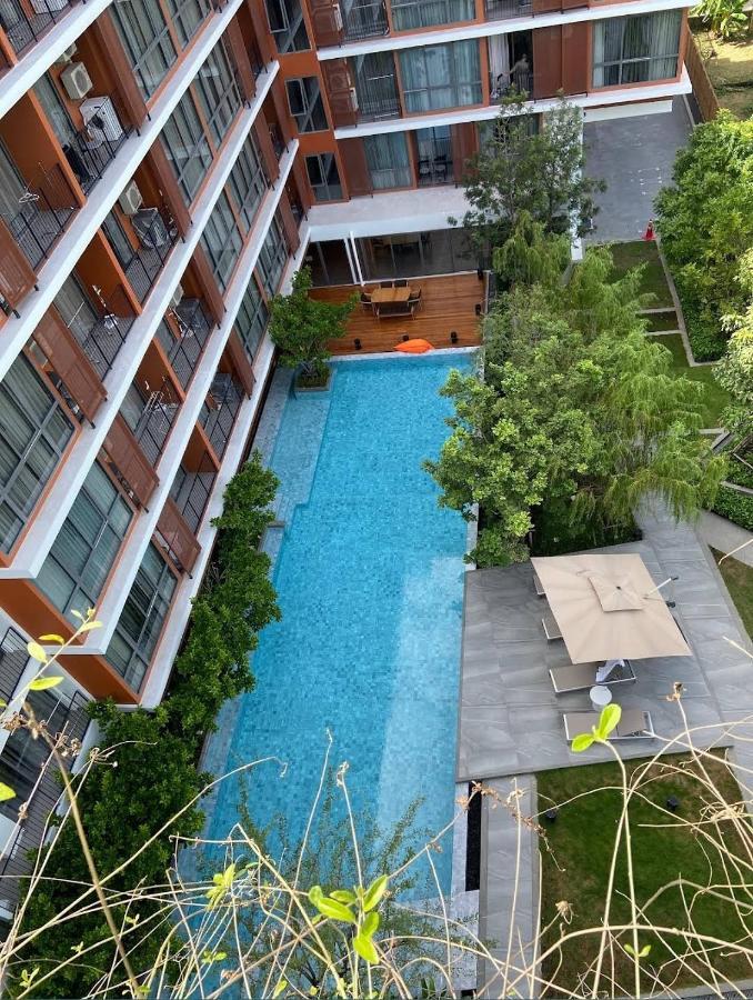 Tierra Residences Bangkok Exteriör bild