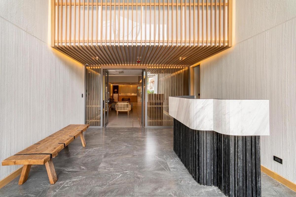 Tierra Residences Bangkok Exteriör bild