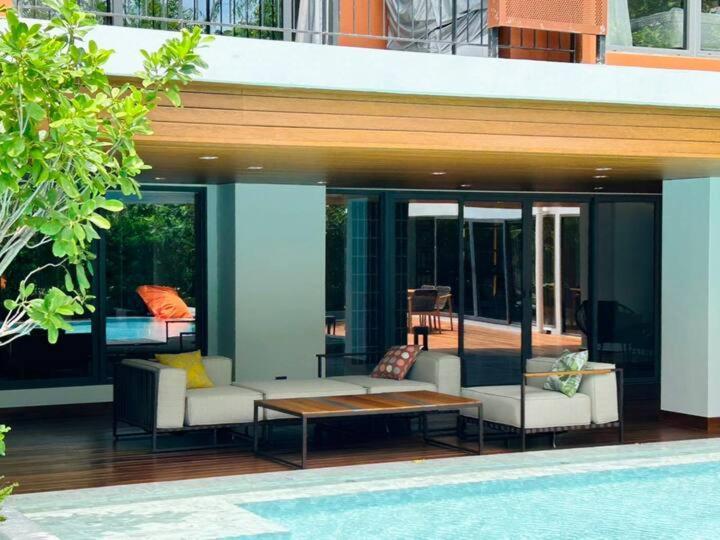Tierra Residences Bangkok Exteriör bild