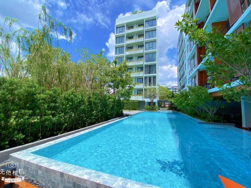 Tierra Residences Bangkok Exteriör bild
